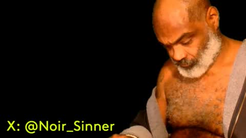 Snapshot of sinnernoir chatting on February 9, 10:00 pm My Name Is..............................John online show from February 9, 10:00 pm