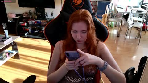 Snapshot of sinnerscorner chatting on May 23, 3:34 am Alya and Mr. Sinner online show from May 23, 3:34 am