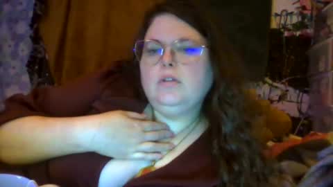 Siofra online show from October 16, 9:54 am