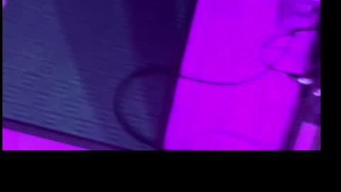 Snapshot of siphonophorstrings chatting on September 23, 6:16 am Dustbunnyfoofoo online show from September 23, 6:16 am