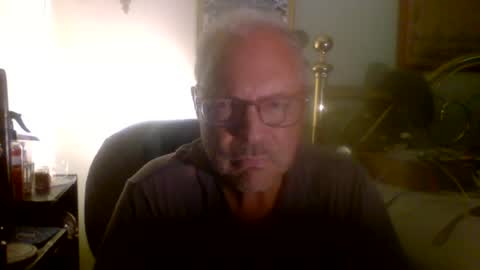 Snapshot of sir_fuxalott chatting on June 16, 1:25 pm Sir Kevin of Sevin online show from June 16, 1:25 pm