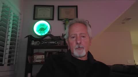 Don Roberto online show from November 5, 3:28 am