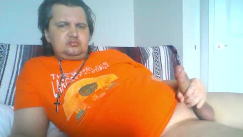 Snapshot of sirchrisx9 chatting on February 9, 7:18 pm SirChrisx9 online show from February 9, 7:18 pm