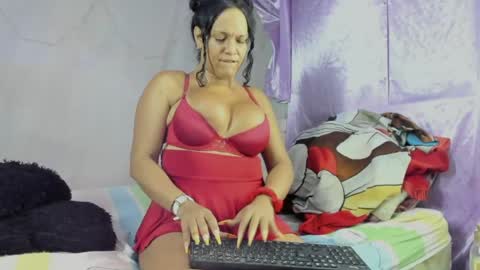 Snapshot of sirena_dirtysexxx chatting on May 11, 1:44 am Sirena Fuentes online show from May 11, 1:44 am