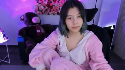 Si online show from April 15, 7:58 pm