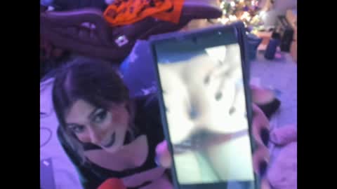 Snapshot of sirensasha chatting on December 27, 9:17 am SirenSasha online show from December 27, 9:17 am