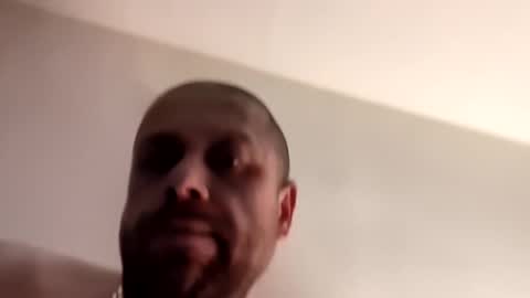 Snapshot of sirewa1885 chatting on September 23, 11:57 am sirewa1885 online show from September 23, 11:57 am