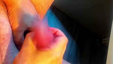 Snapshot of sirjerksal0t_ chatting on November 18, 10:14 pm sirjerksal0t_ online show from November 18, 10:14 pm