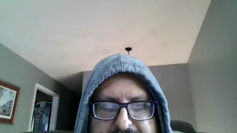 Snapshot of sirmike80 chatting on June 24, 12:37 pm SirMike80 online show from June 24, 12:37 pm