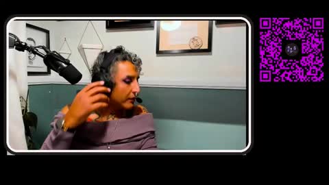 SirMrWombat online show from February 22, 4:57 am