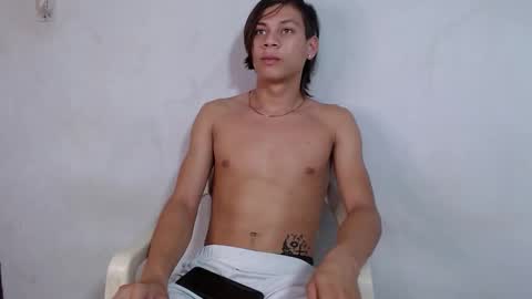 Snapshot of sirryant chatting on November 4, 9:03 pm SIR RYANT online show from November 4, 9:03 pm