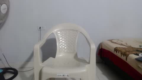 Snapshot of sirryant chatting on March 6, 5:04 am SIR RYANT online show from March 6, 5:04 am