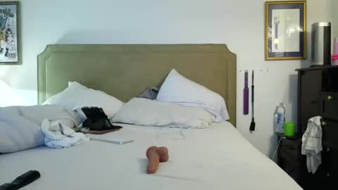sissipatti69 online show from April 9, 7:03 am