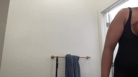 Snapshot of sissyblkgoddess858860 chatting on May 26, 2:07 am Sissyblkgoddess online show from May 26, 2:07 am