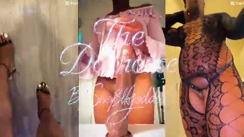Snapshot of sissyblkgoddess858860 chatting on June 30, 2:56 am Sissyblkgoddess online show from June 30, 2:56 am