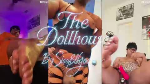 Snapshot of sissyblkgoddess858860 chatting on July 16, 2:17 am Sissyblkgoddess online show from July 16, 2:17 am