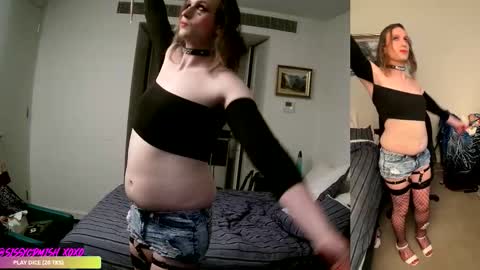 SissyCDMish online show from December 18, 2:45 pm