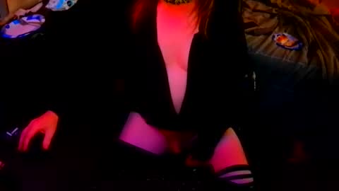red online show from September 28, 1:33 am