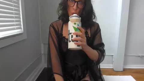 sissysarahjane online show from March 7, 7:11 pm
