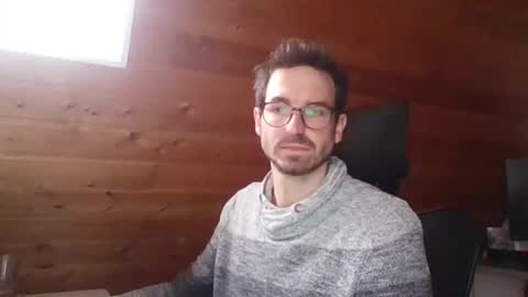 Snapshot of sissytoy35 chatting on November 7, 9:31 am sissytoy35 online show from November 7, 9:31 am