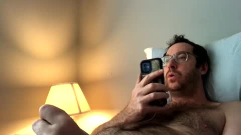 Snapshot of sixfootseven chatting on February 4, 2:43 pm sixfootseven online show from February 4, 2:43 pm