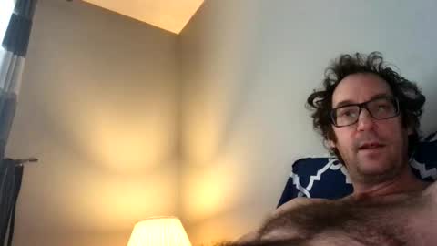 Snapshot of sixfootseven chatting on January 7, 7:49 pm sixfootseven online show from January 7, 7:49 pm