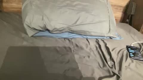 sixpackpapi online show from February 1, 6:06 pm