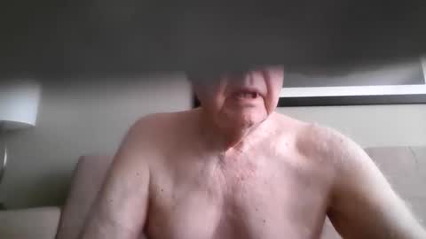sjbottomboi online show from May 20, 2:01 pm