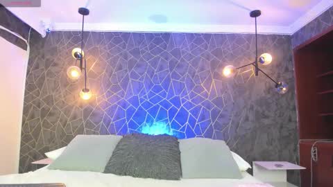 Snapshot of skailyn_angels chatting on November 24, 3:06 am SKAILYN ANGELS online show from November 24, 3:06 am