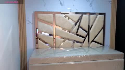 skaller_james_a online show from February 14, 12:35 pm