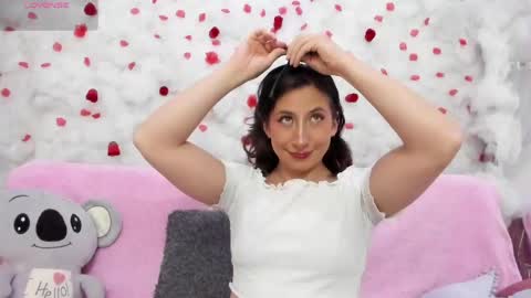 Skarlet  online show from April 1, 3:18 am