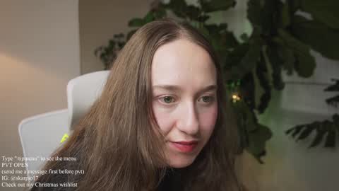 Snapshot of skarpio17 chatting on December 22, 7:21 pm Im Scarlett ONLINE 5pm-10pm NYC time online show from December 22, 7:21 pm