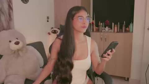 Skeete   CHRISTMAS SHOW THIS DECEMBER 24    CHECK OUT MY AMAZON LIST AND MAKE ME HAPPY  online show from February 11, 4:56 pm