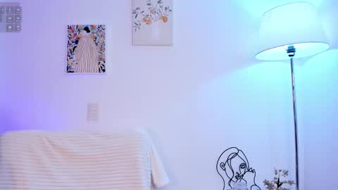 Skeete   CHRISTMAS SHOW THIS DECEMBER 24    CHECK OUT MY AMAZON LIST AND MAKE ME HAPPY  online show from March 17, 4:43 pm