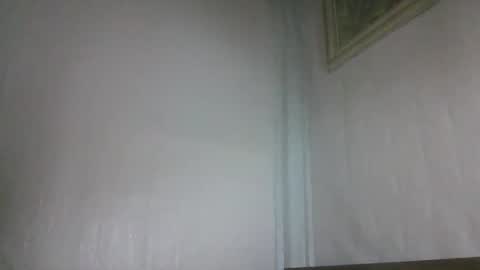 Snapshot of skie1111 chatting on May 16, 2:27 pm Shie online show from May 16, 2:27 pm