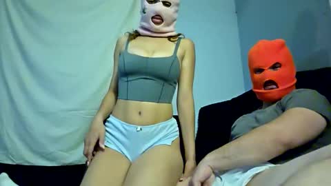 skimaskcouple89108 online show from October 11, 2:55 am