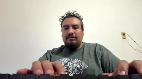 Elias online show from December 4, 12:31 am