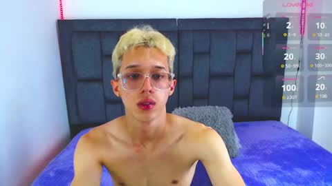 skinny_bigcock20 online show from October 2, 9:55 pm