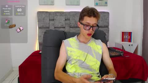 skinny_bigcock20 online show from March 2, 10:05 pm