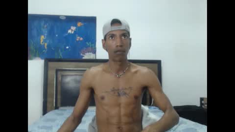 Snapshot of skinny_long_cock chatting on February 8, 5:33 am Albert online show from February 8, 5:33 am