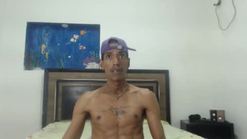 Snapshot of skinny_long_cock chatting on February 14, 5:04 am Albert online show from February 14, 5:04 am