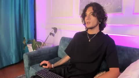 Mac online show from April 14, 1:17 pm