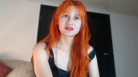 Snapshot of skinny_raven chatting on May 23, 11:20 pm Marion online show from May 23, 11:20 pm