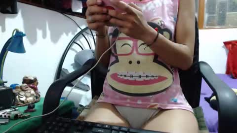 skinny_sexy666 online show from February 3, 12:54 pm