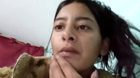 Snapshot of skinny_yizz chatting on March 2, 6:25 am Only Pvt online show from March 2, 6:25 am