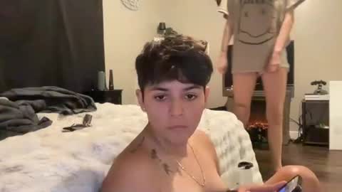 Snapshot of skinnyangel21 chatting on November 30, 10:47 pm skinnyangel21 online show from November 30, 10:47 pm