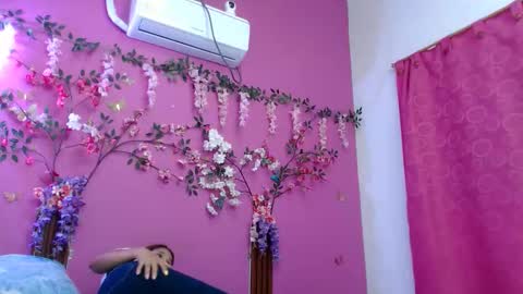 barbi online show from March 4, 12:38 am