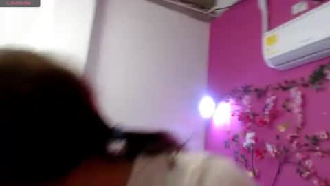Snapshot of skinnybarbie022 chatting on July 2, 1:16 am barbi online show from July 2, 1:16 am