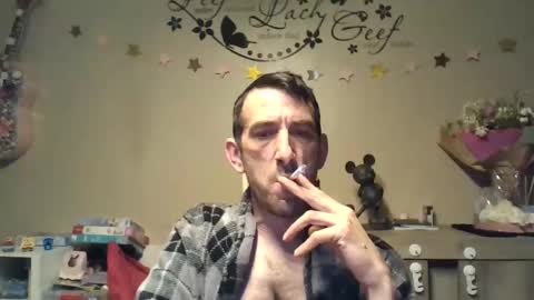SkinnyBigCock2 online show from April 18, 3:32 am