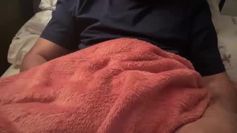 Snapshot of skinnyguyfun chatting on September 27, 11:10 pm skinnyguyfun online show from September 27, 11:10 pm